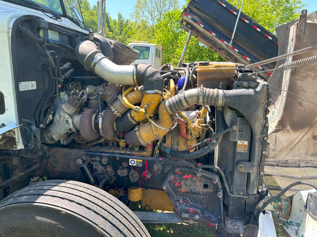 2009 PETERBILT 386 - Image 35